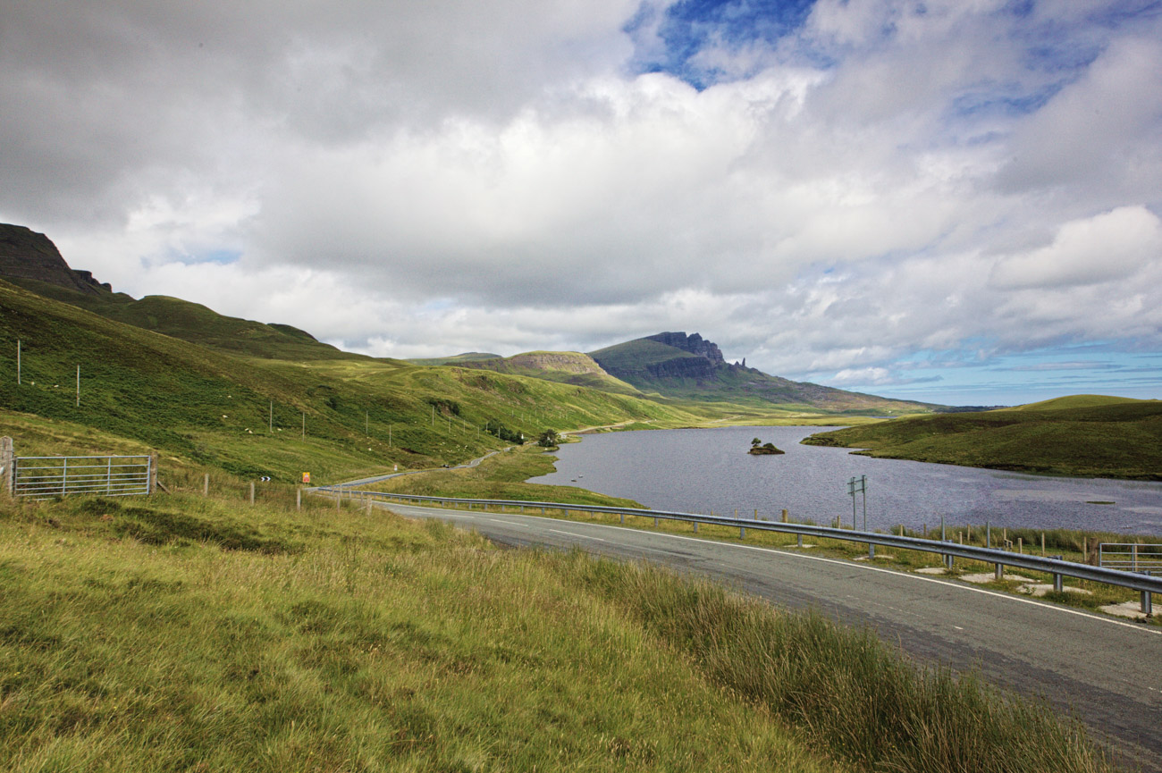 Droga do Old Man of Storr, Isle of Skye, Szkocja